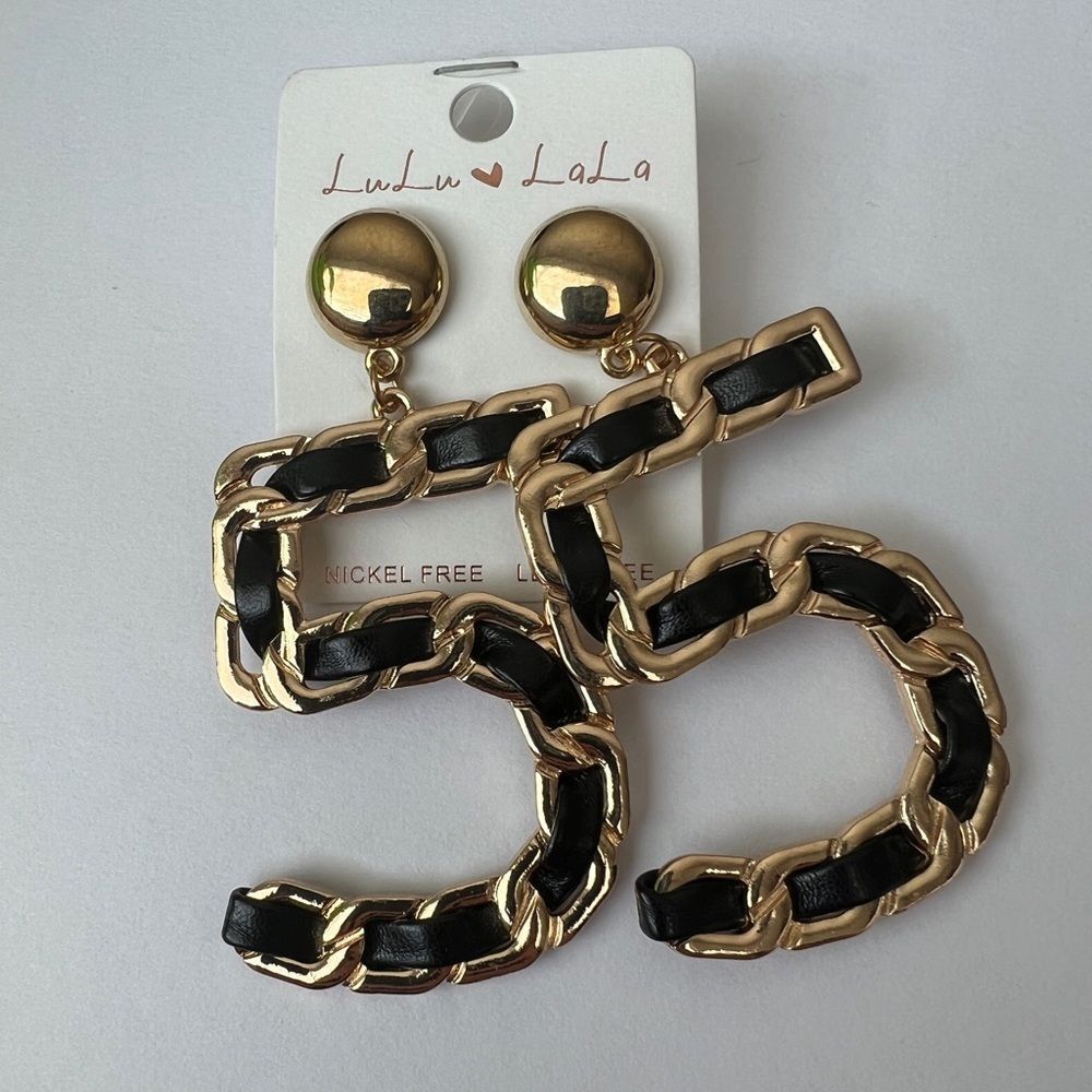 New gold tone No 5 earrings